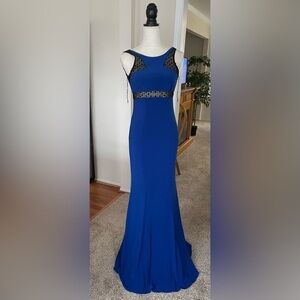 Cache Formal Prom  Dress Size 2